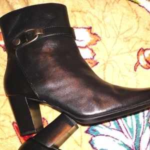 Nine & Co. Black Leather boots#60